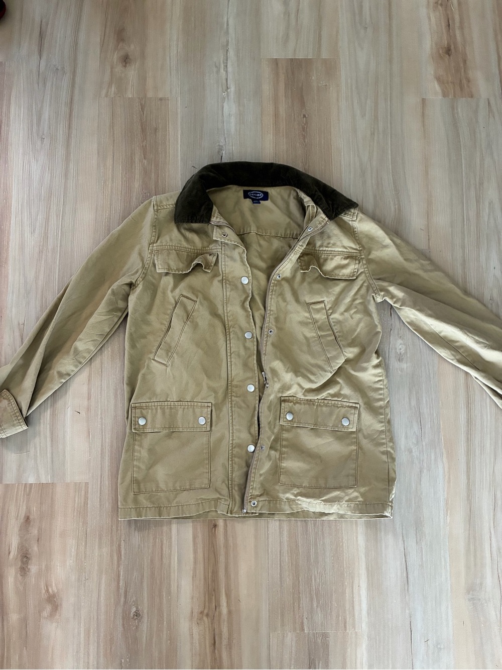 Women's Utility Jacket in Khaki with Contrasting Collar